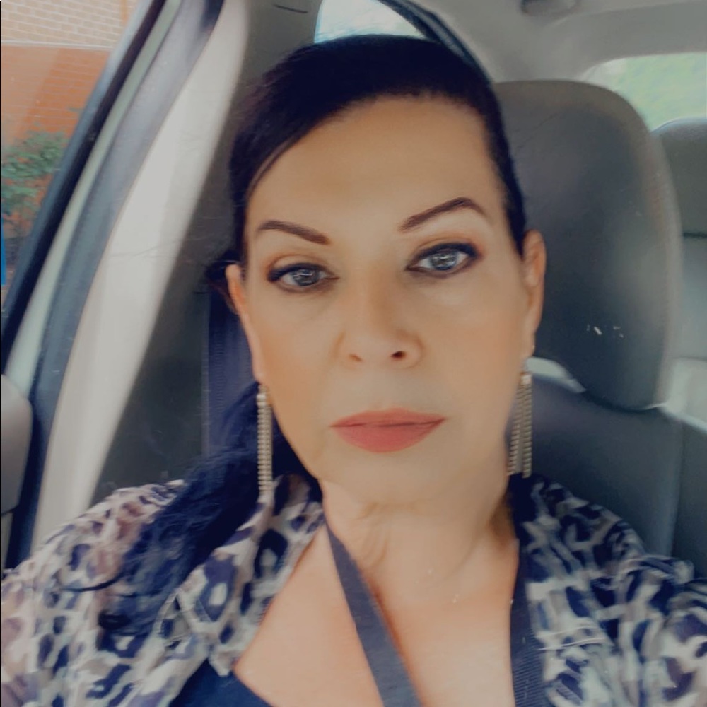 Meet your Posher, Rhonda
